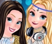 Anna And Elsa DJs